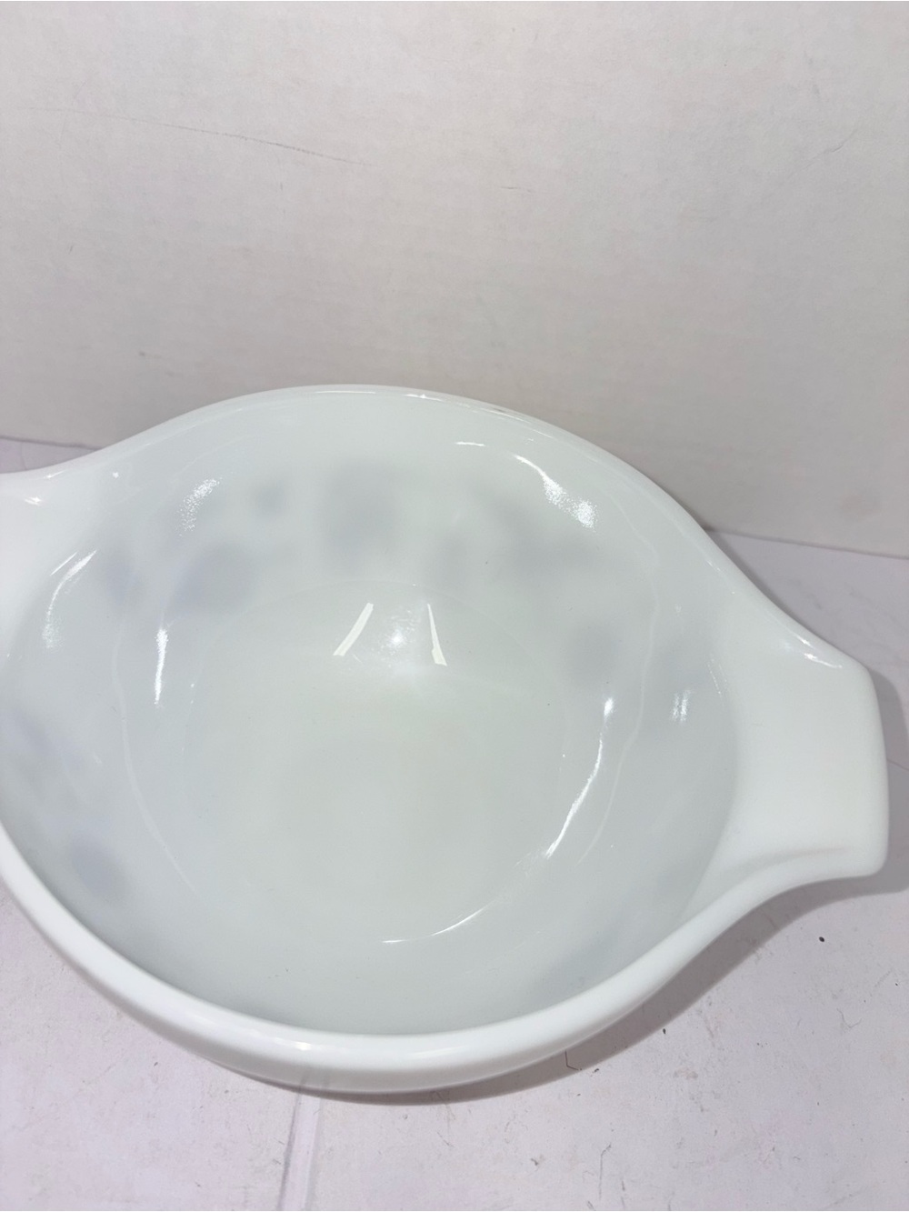Pyrex Bowl - Picture 2 of 8